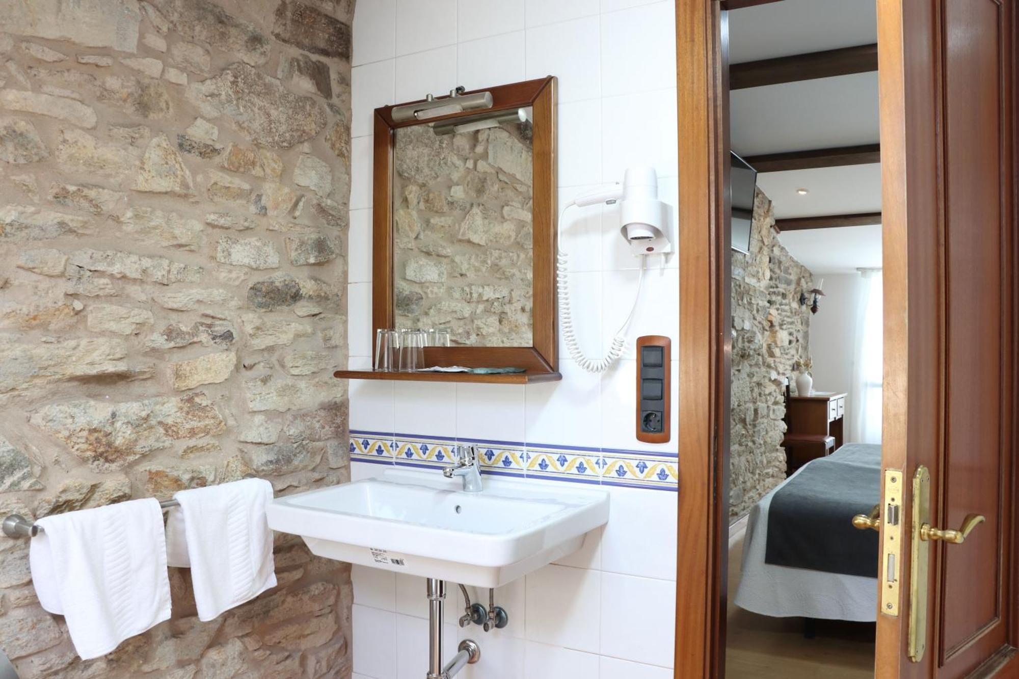 Hotel Pazos Alba 산티아고데콤포스텔라 외부 사진